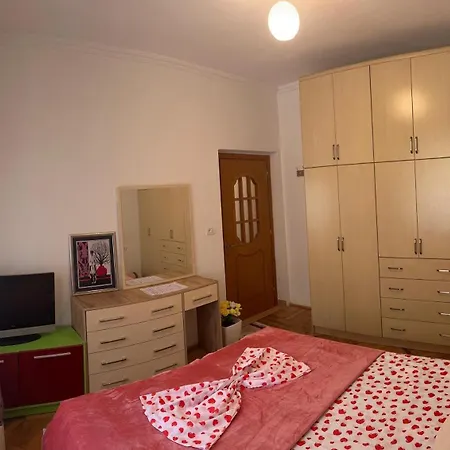 Apartament Zoto *